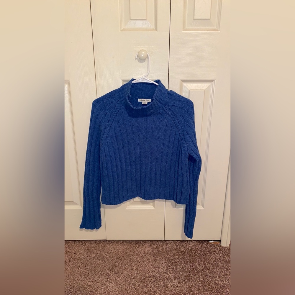 American eagle sweater!